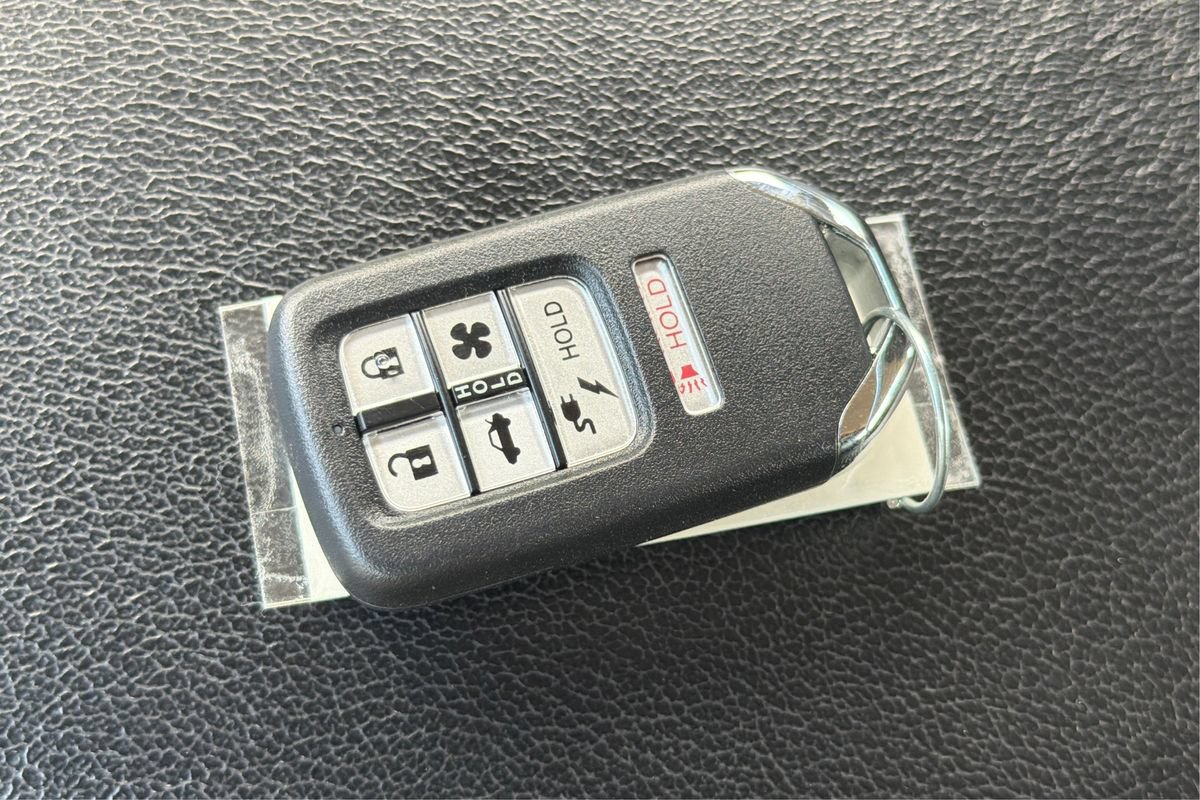 Used 2018 Honda Clarity Plug-In Hybrid image 33