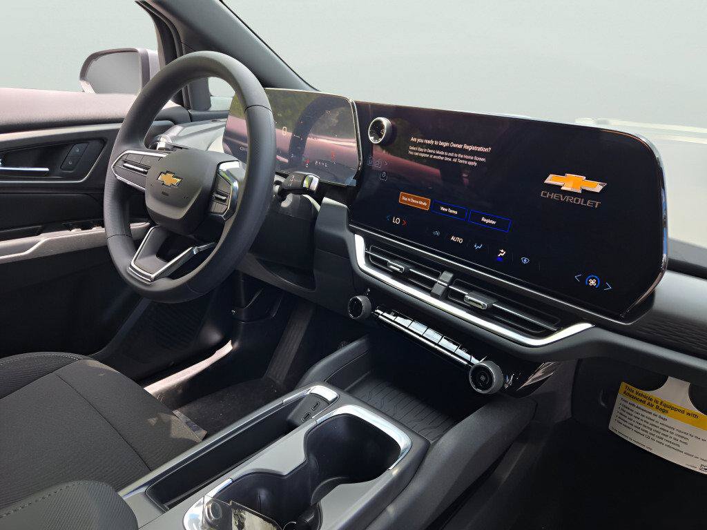 New 2026 Chevrolet Equinox EV LT FWD image 14