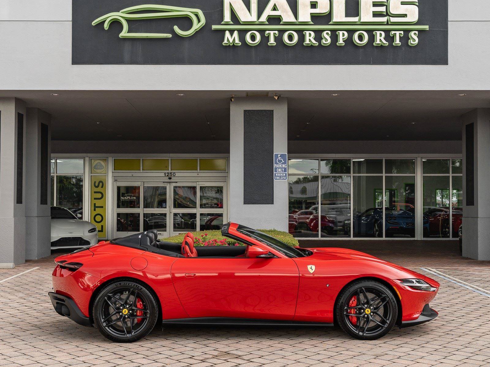 Used 2024 Ferrari Roma Spider RWD image 18