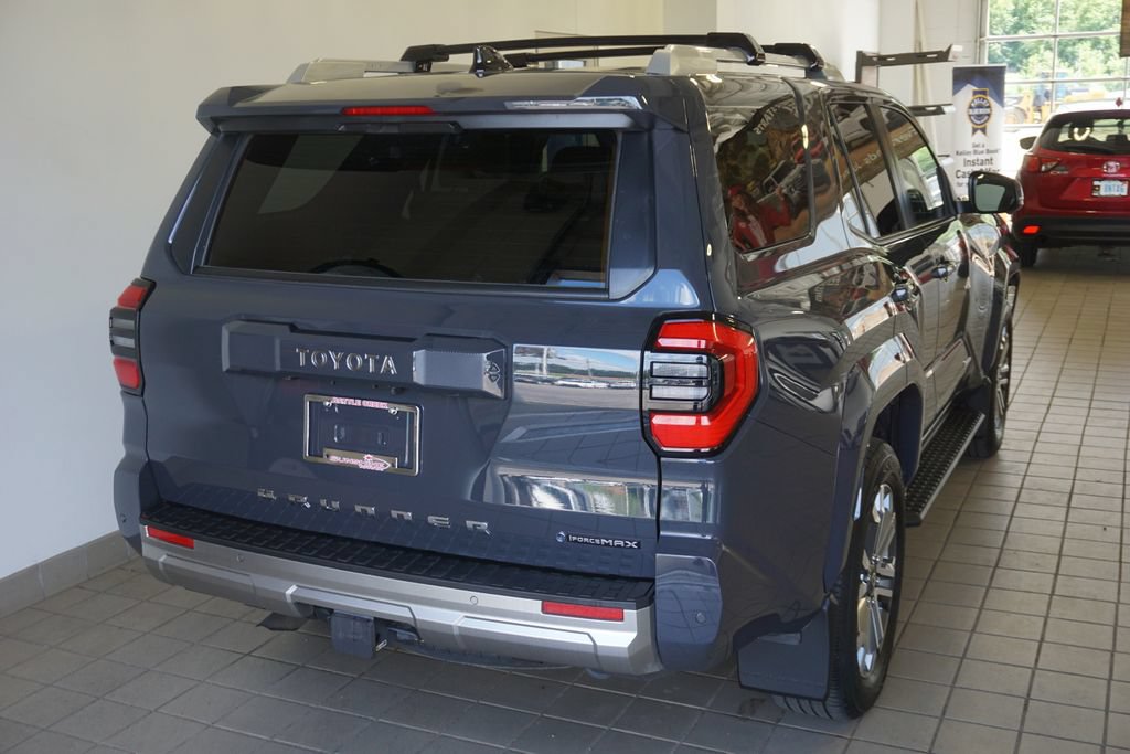 Certified 2025 Toyota 4Runner Limited AWD/4WD image 17