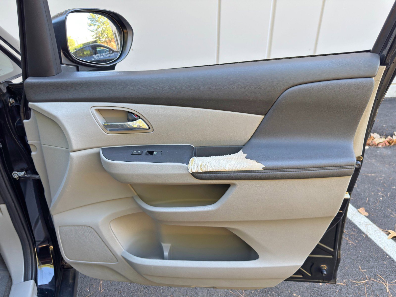 Used 2014 Honda Odyssey EX image 39