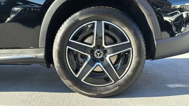 Certified 2026 Mercedes-Benz GLC 300 4MATIC image 3