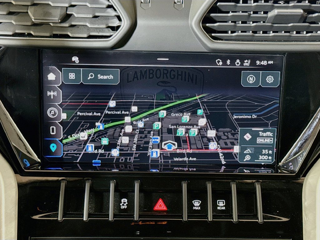 Used 2024 Lamborghini Urus S AWD/4WD image 13
