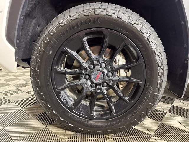 Used 2024 Toyota Tundra Limited w/ TRD Off-Road Package AWD/4WD image 10
