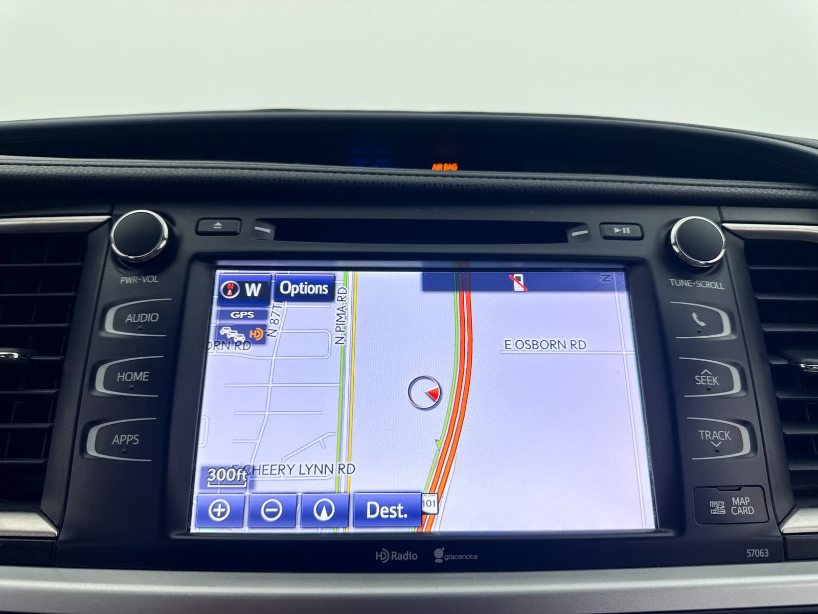 Used 2015 Toyota Highlander XLE AWD/4WD image 17