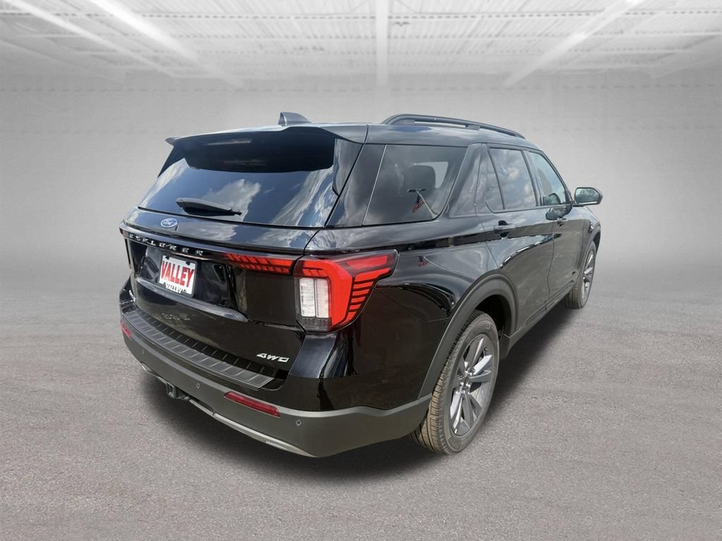 New 2026 Ford Explorer Active w/ Active Comfort Package AWD/4WD image 3