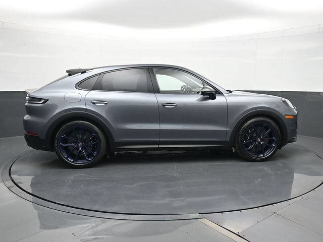 New 2026 Porsche Cayenne Turbo GT AWD/4WD image 24
