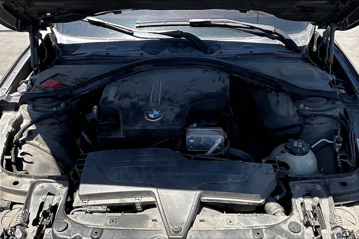 Used 2015 BMW 328i Sedan RWD image 10