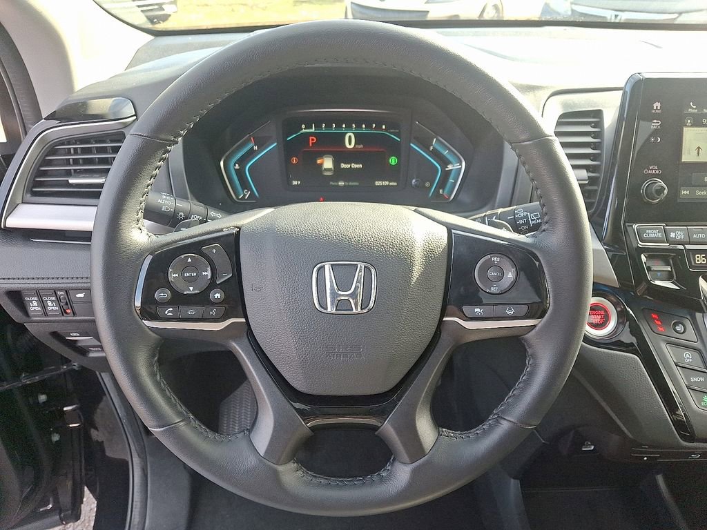 Used 2024 Honda Odyssey Touring image 19