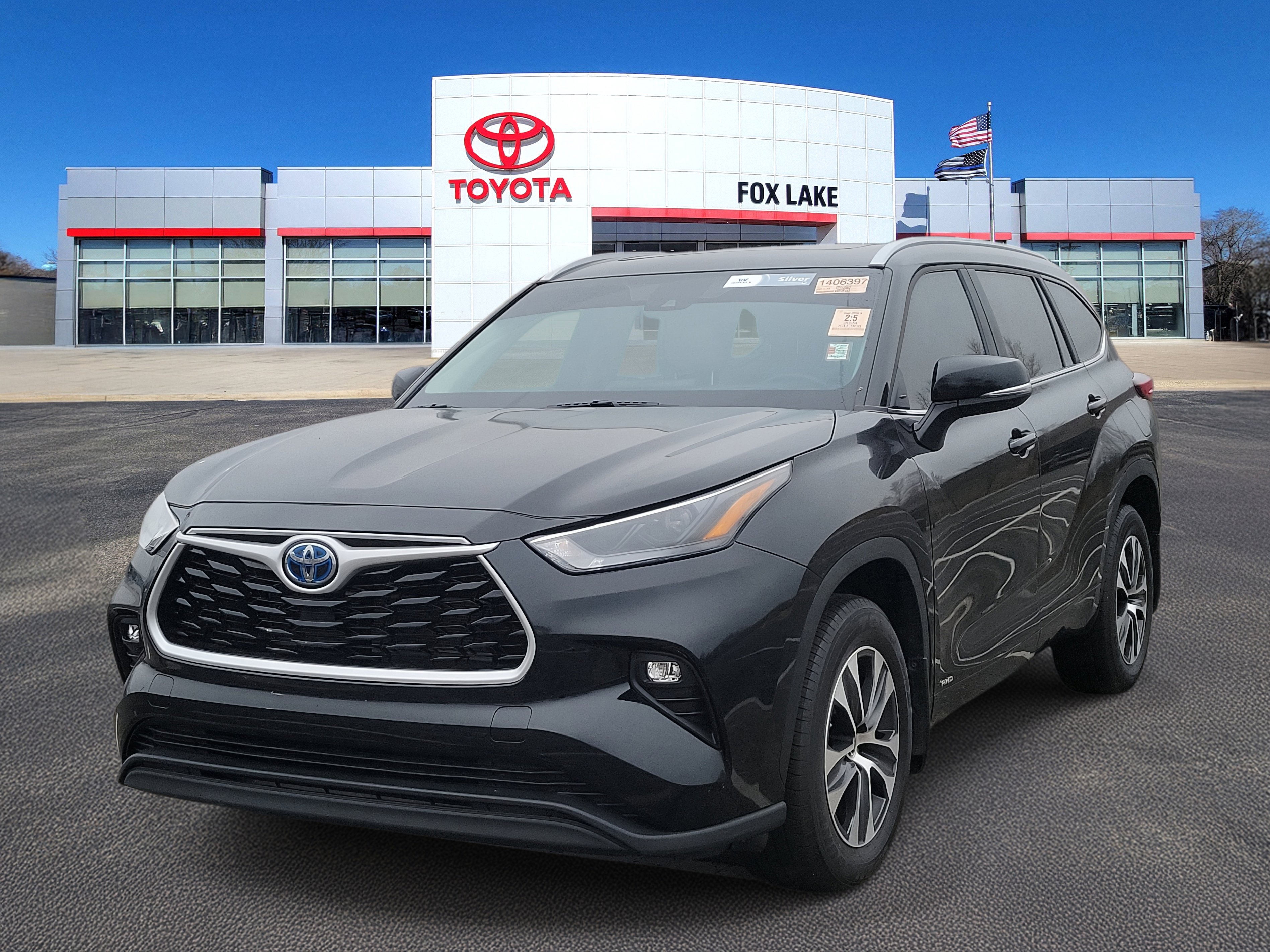 Used 2024 Toyota Highlander XLE video 2