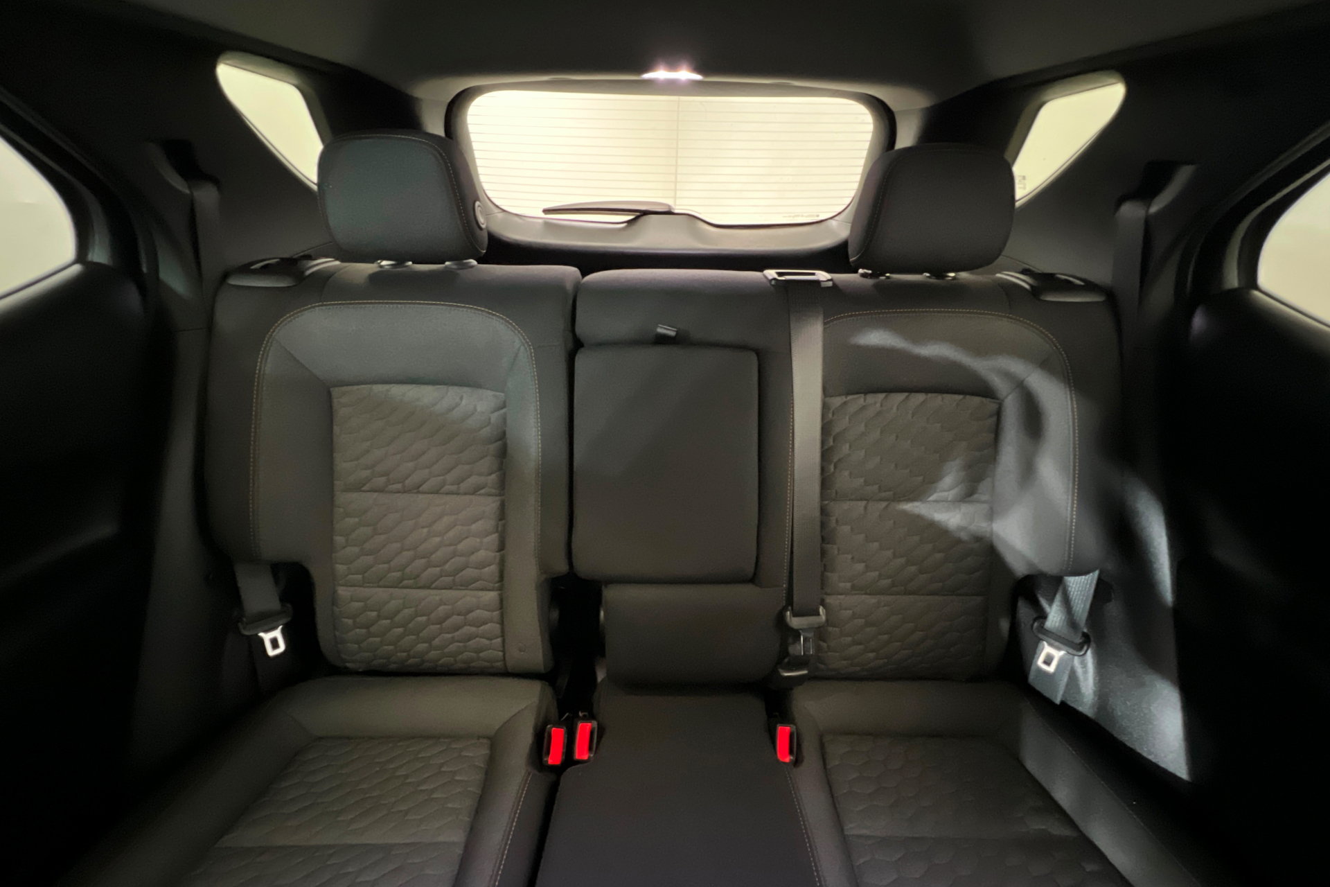 Used 2020 Chevrolet Equinox LT FWD image 26
