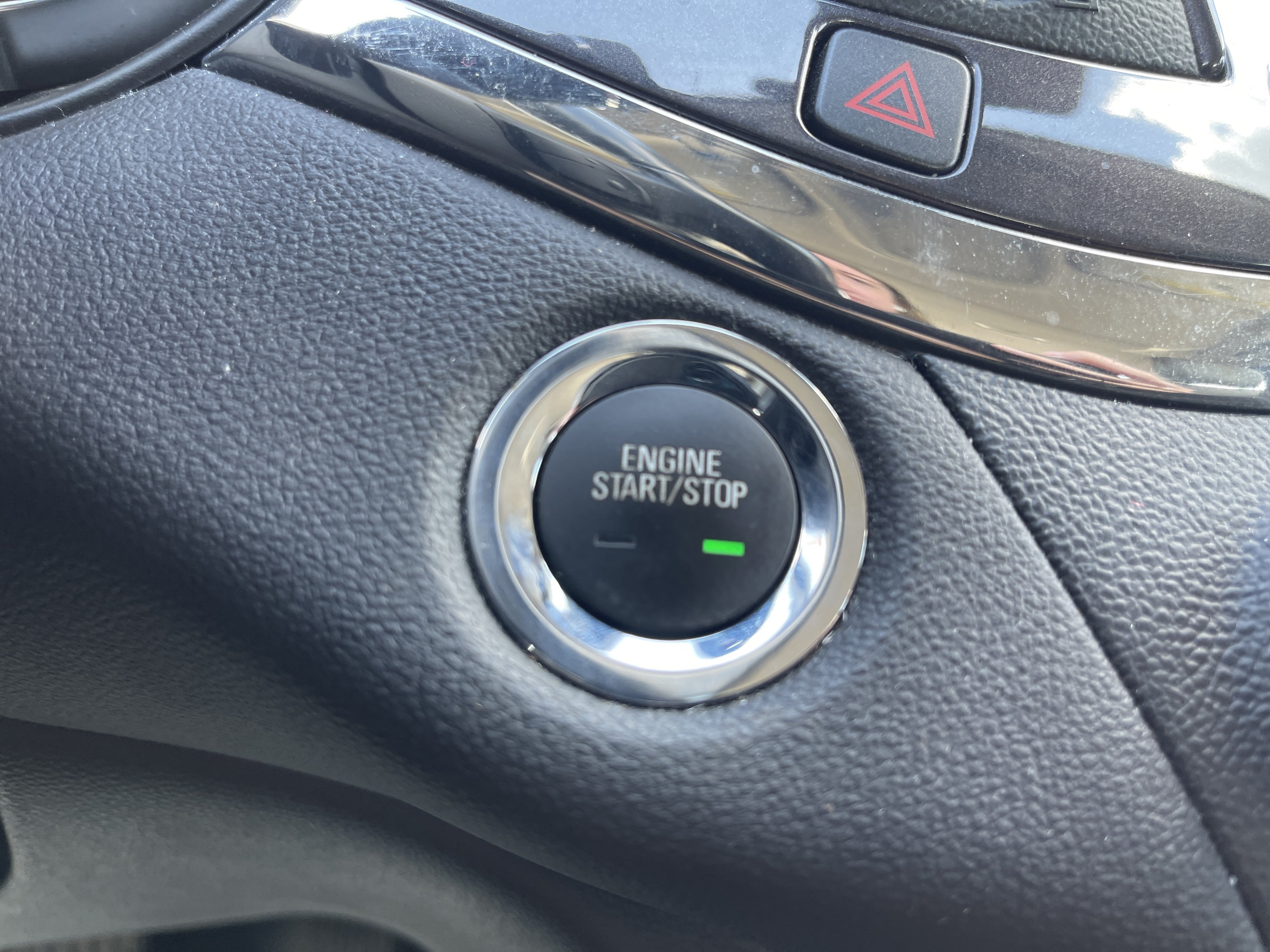Used 2015 Chevrolet Impala LTZ FWD image 28