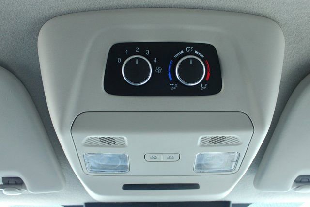 Used 2024 Ford Transit 350 XLT image 27