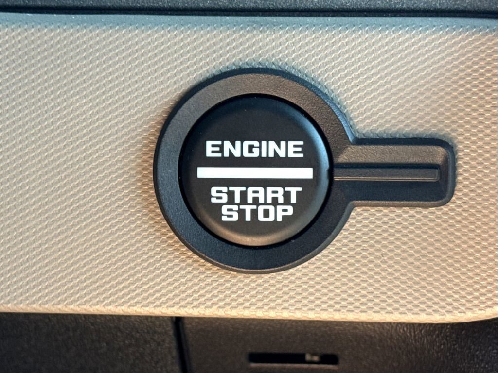 Used 2024 Ford Bronco Wildtrak image 18