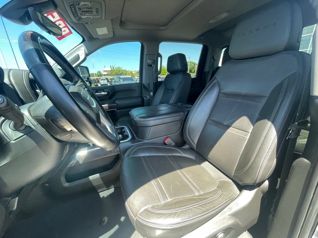Used 2023 GMC Sierra 2500 Denali w/ Denali Ultimate Package AWD/4WD image 11