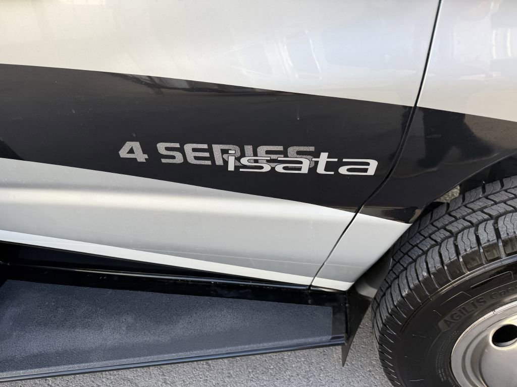 Used 2017 Ford E-450 and Econoline 450 Super Duty w/ Motorhome Prep Package image 23