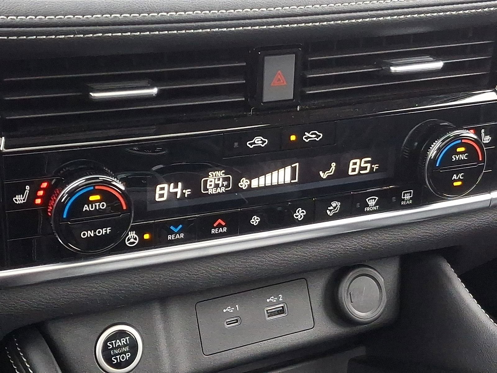 Used 2023 Nissan Rogue Platinum w/ Platinum Premium Package image 16