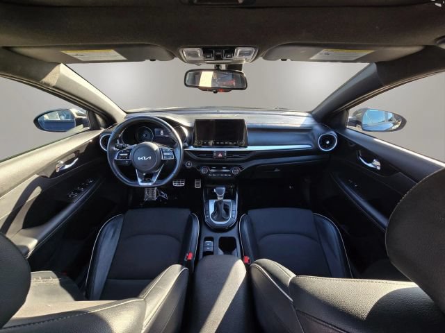 Used 2023 Kia Forte GT-Line w/ GT-Line Premium Package FWD image 18