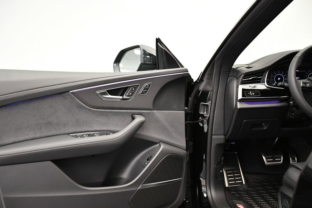 New 2026 Audi RS Q8 performance image 30