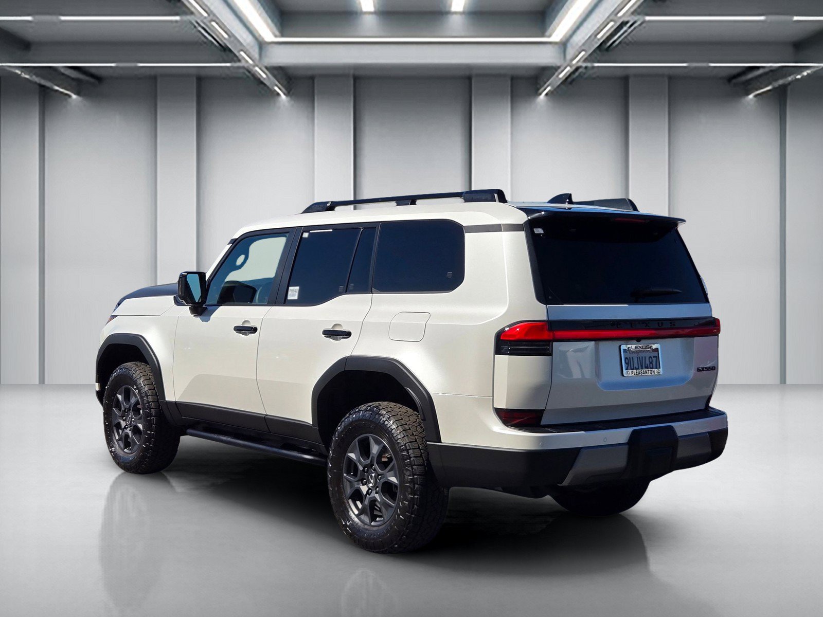 Certified 2025 Lexus GX 550 AWD/4WD image 7