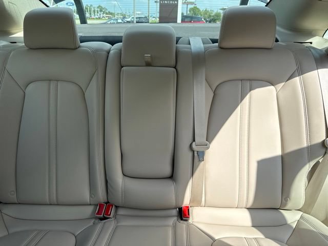 Used 2020 Lincoln MKZ w/ Convenience Package FWD image 20