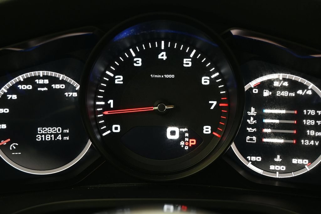 Certified 2020 Porsche Cayenne AWD/4WD image 26