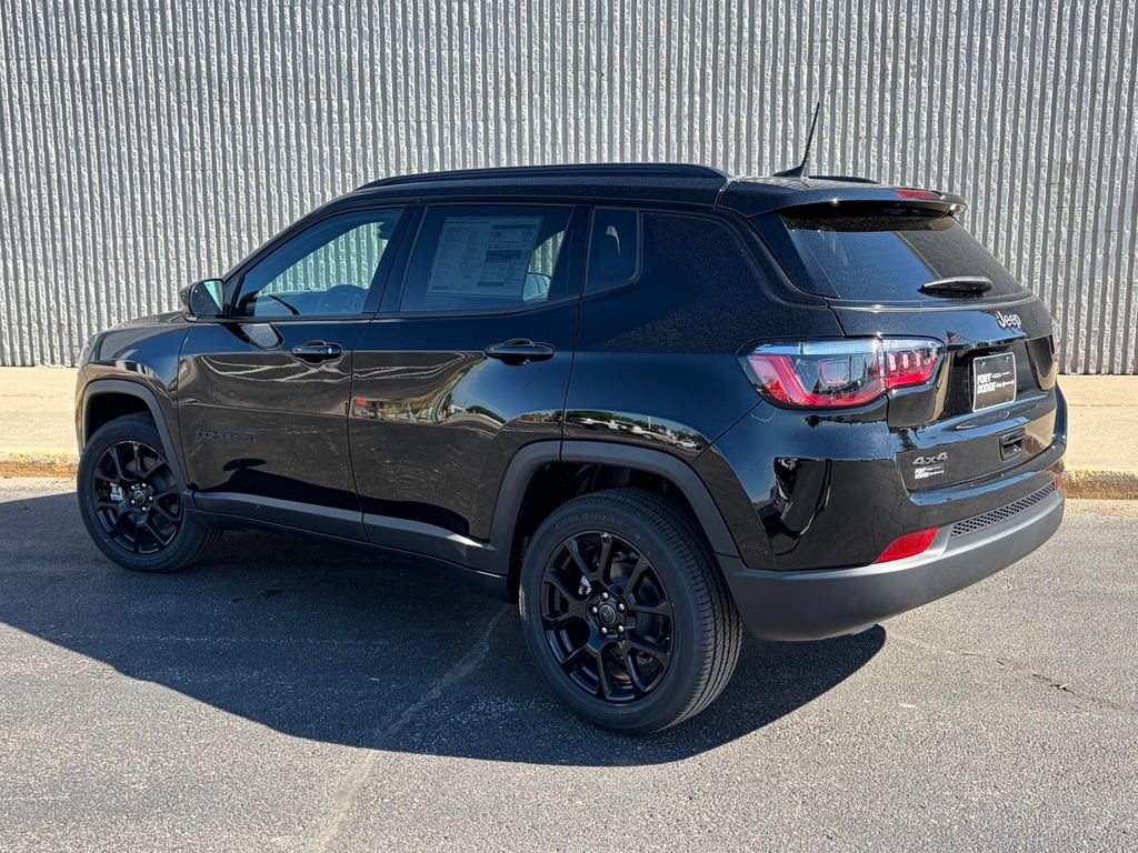 New 2026 Jeep Compass Latitude AWD/4WD image 3