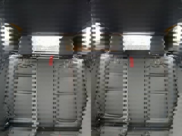 New 2026 Chevrolet Trax RS w/ Sunroof Package image 33