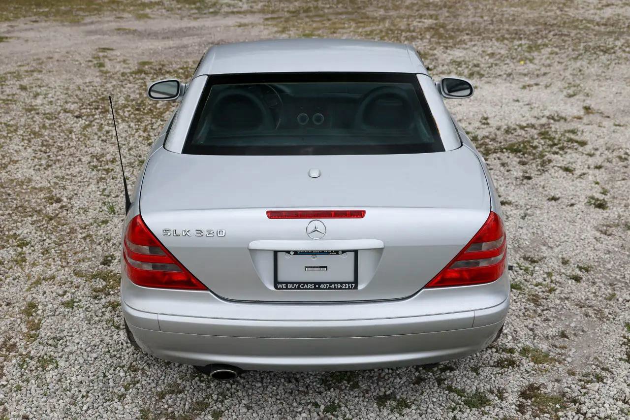Used 2001 Mercedes-Benz SLK 320 image 9