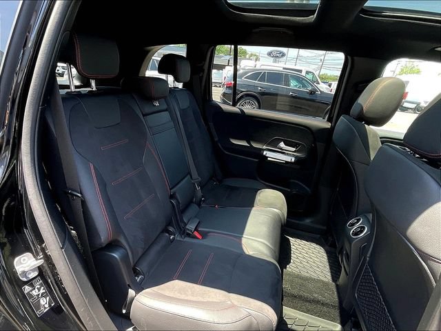 Certified 2024 Mercedes-Benz GLB 250 4MATIC image 27