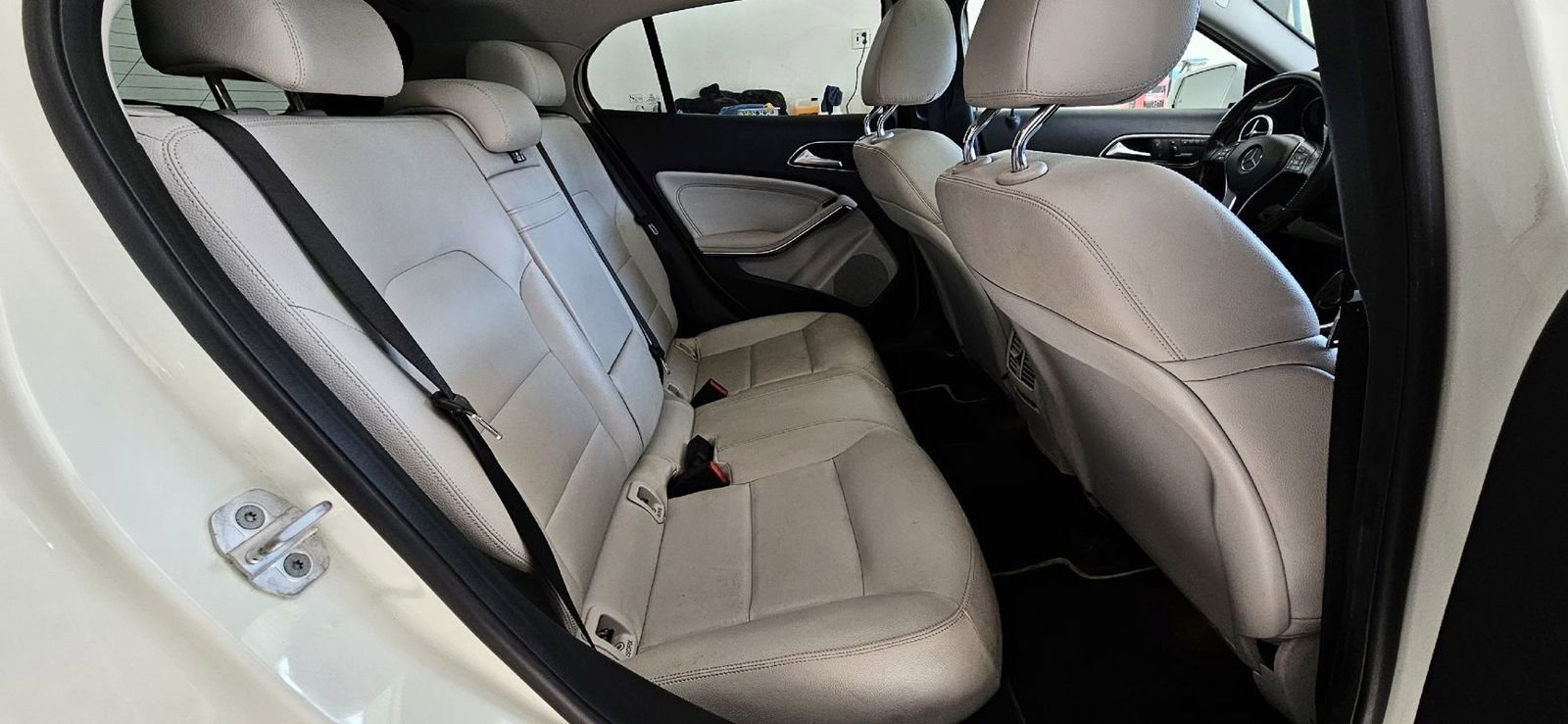 Used 2015 Mercedes-Benz GLA 250 4MATIC image 18