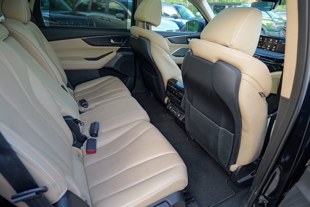 Used 2023 Acura MDX w/ Advance Package AWD/4WD image 32