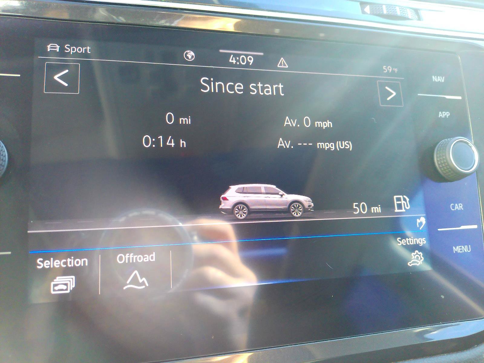 Used 2021 Volkswagen Tiguan SEL AWD/4WD image 16