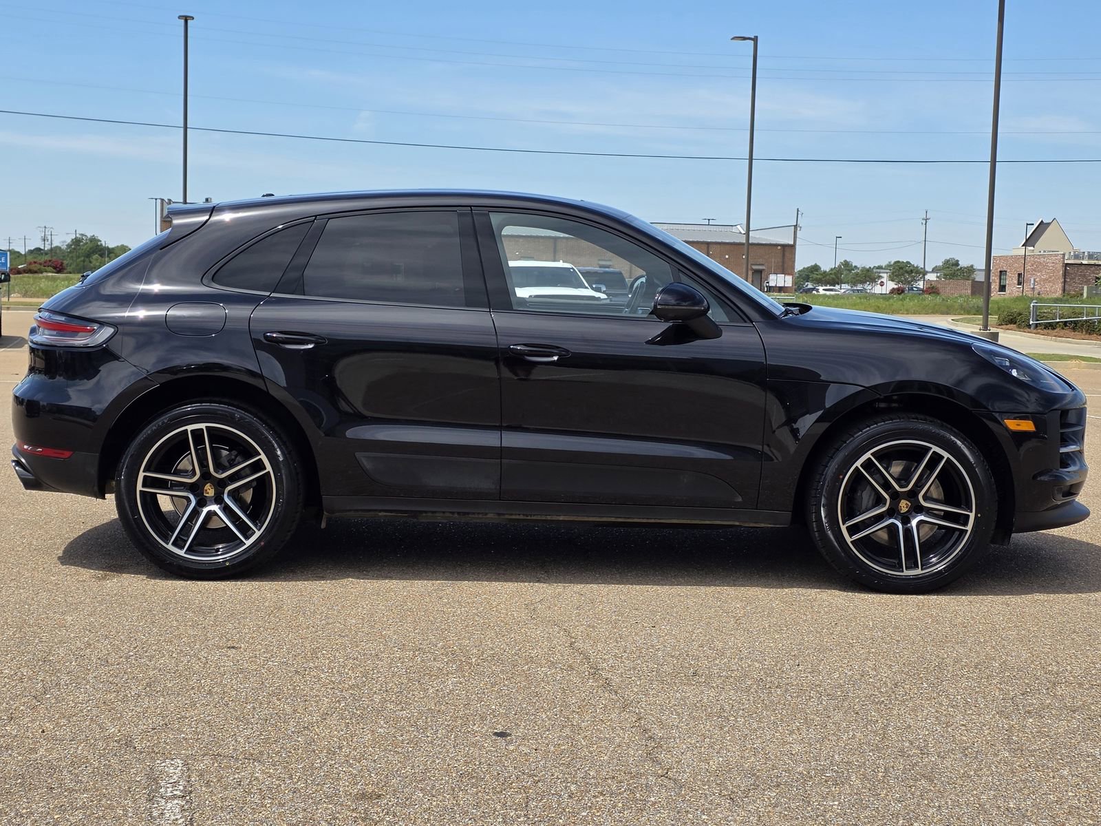 Used 2021 Porsche Macan S image 8