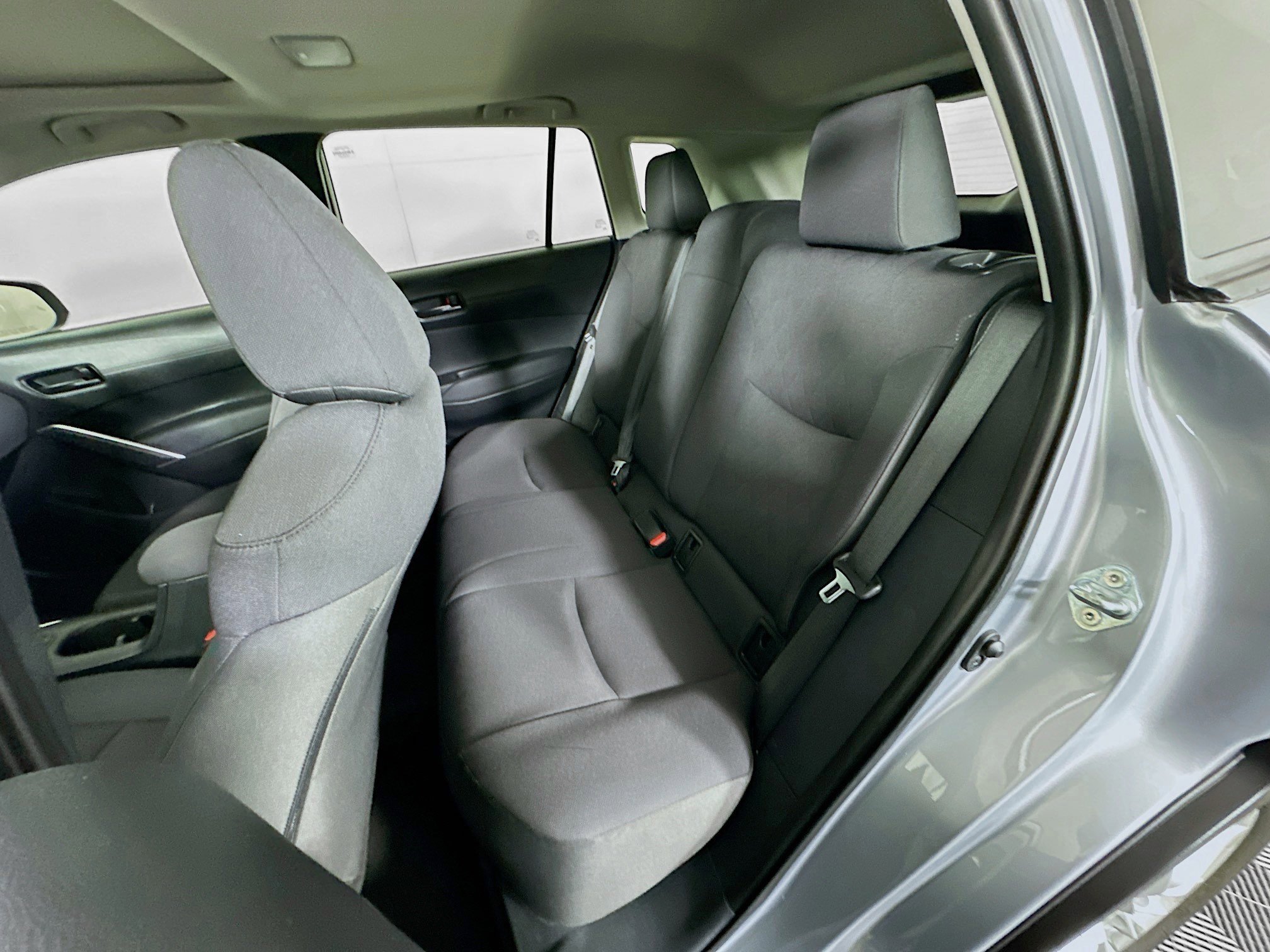 Used 2024 Toyota Corolla Cross LE w/ Moonroof Package image 26