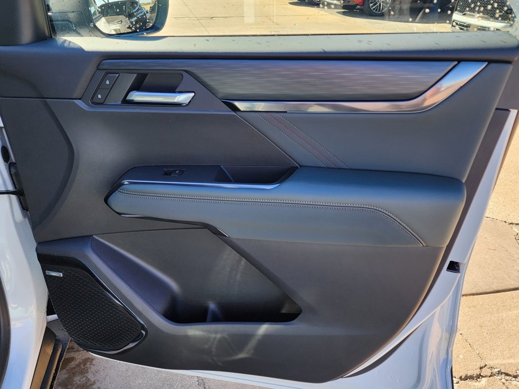 New 2026 GMC Acadia AT4 image 40