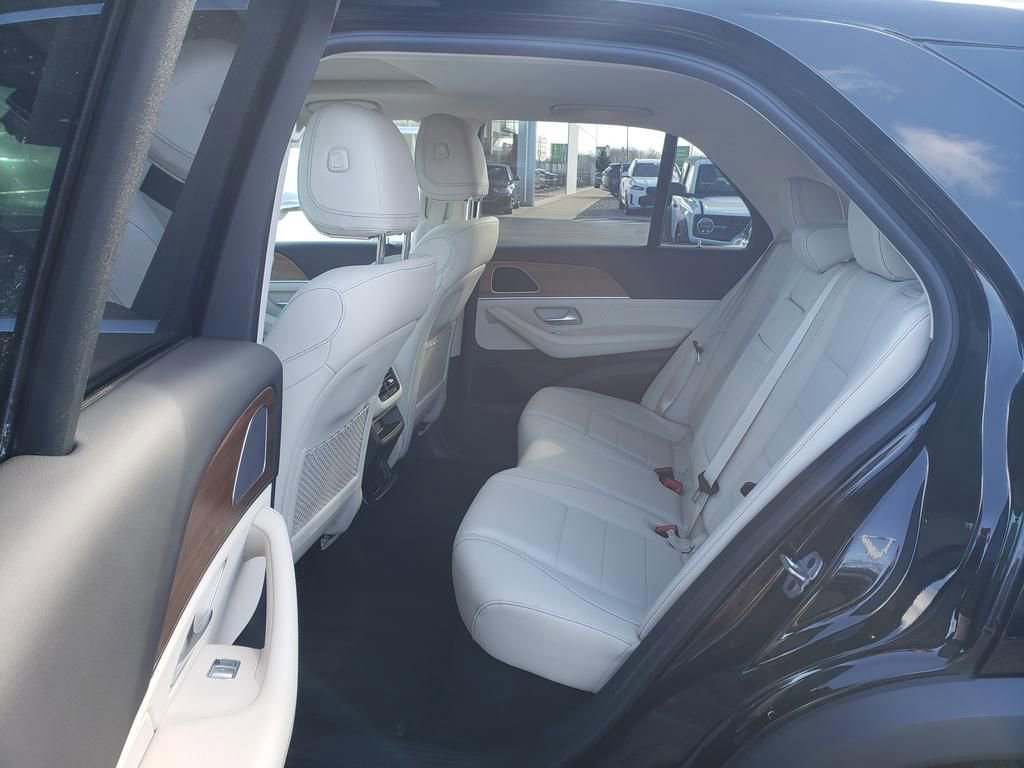 Used 2023 Mercedes-Benz GLE 350 4MATIC image 11