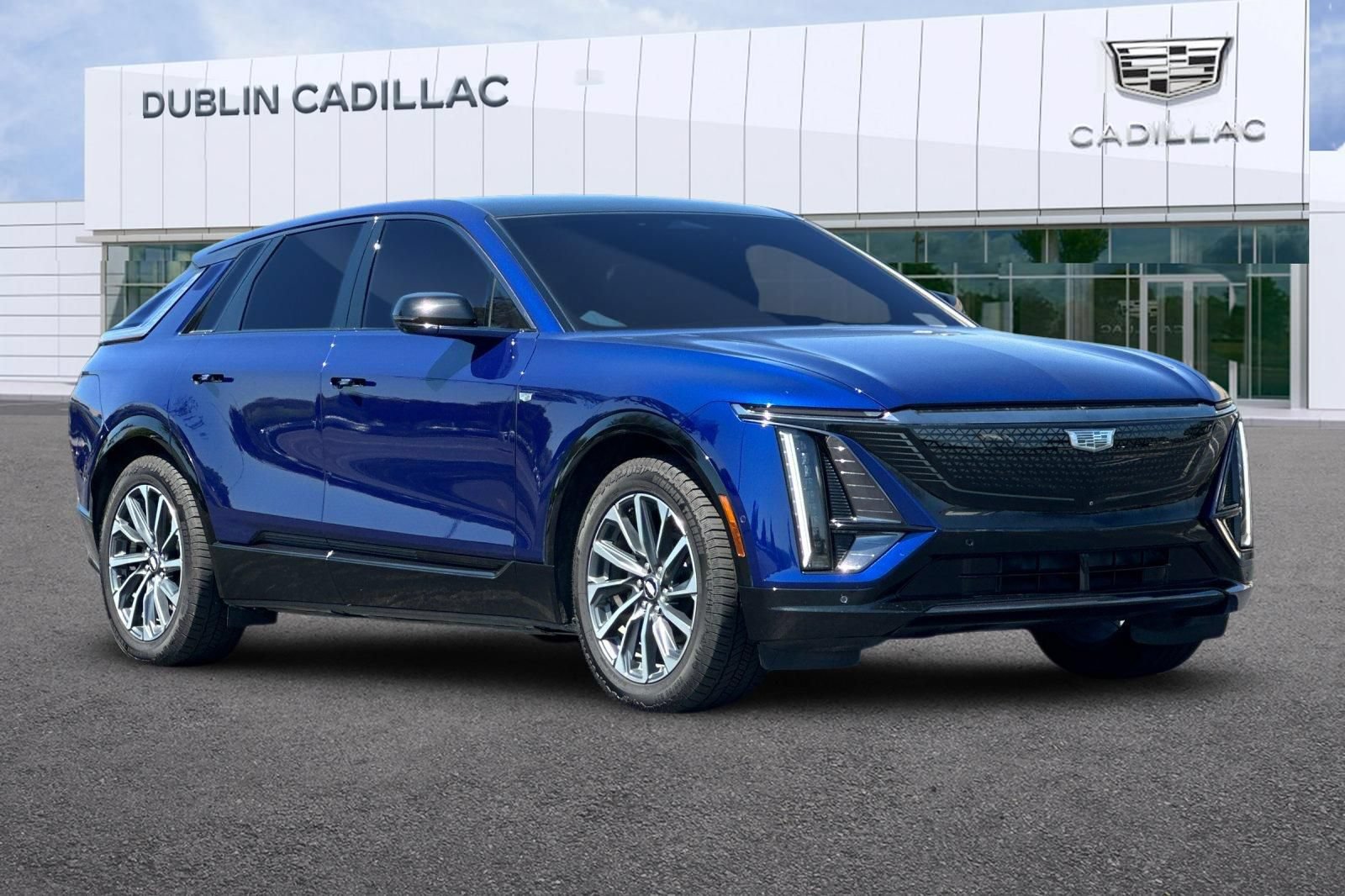 Certified 2024 Cadillac Lyriq Sport w/ LPO, Floor Liner Package RWD image 1