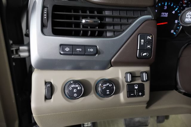 Used 2019 Chevrolet Tahoe Premier w/ RST 6.2L Performance Edition AWD/4WD image 24