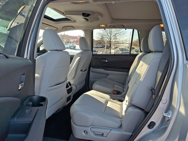 Certified 2022 Honda Pilot Elite image 10