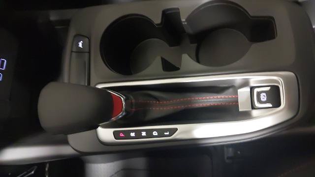 New 2026 Chevrolet Trax RS w/ Sunroof Package FWD image 21