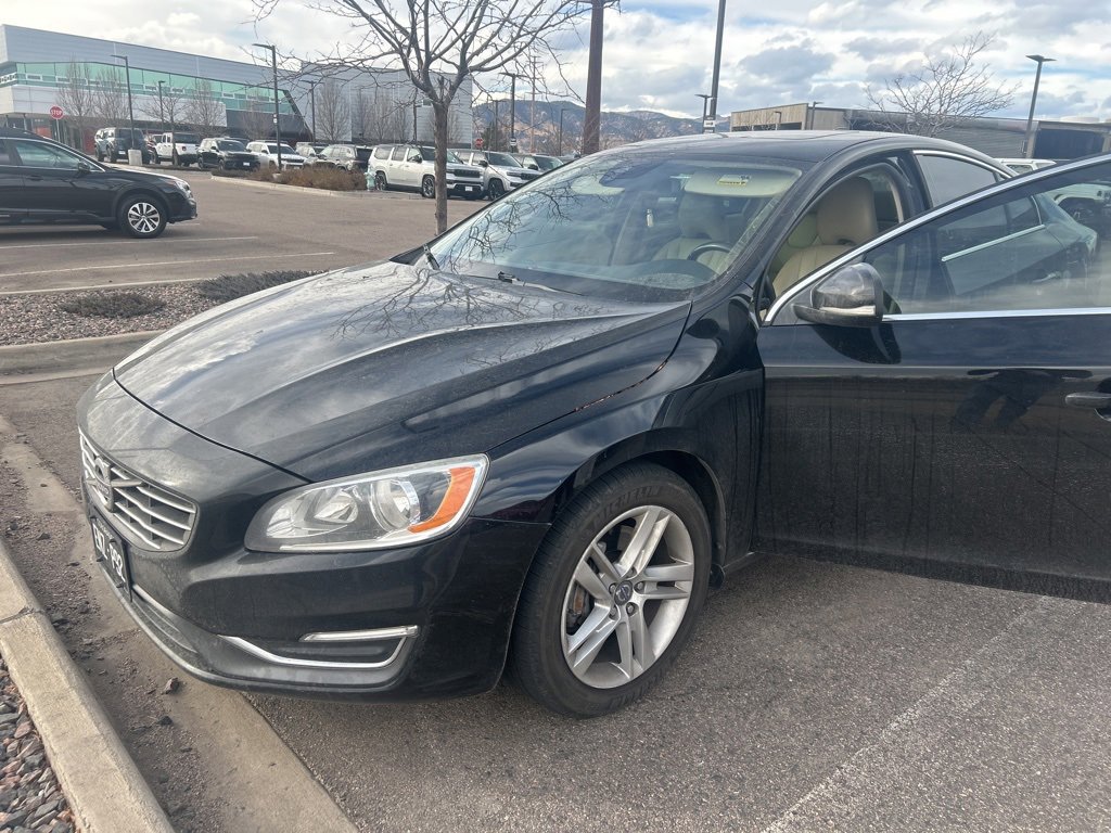 Used 2015 Volvo S60 T5 Premier image 1