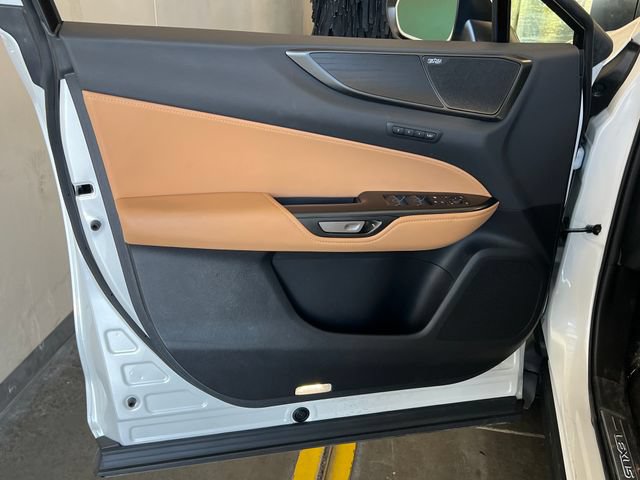 Used 2025 Lexus NX 350h AWD w/ Accessory Package (2T) image 33