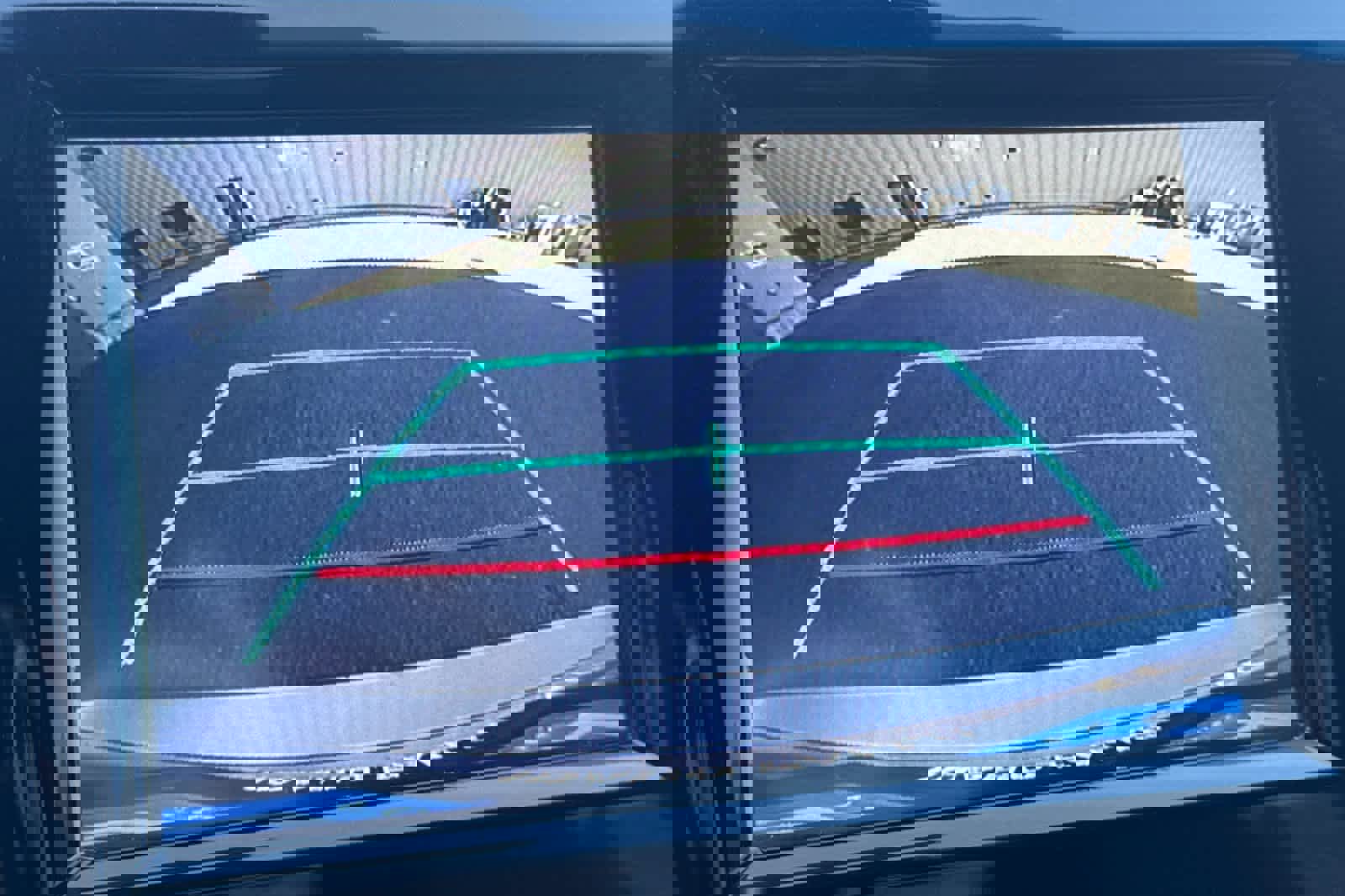 Used 2018 Toyota Camry LE image 18