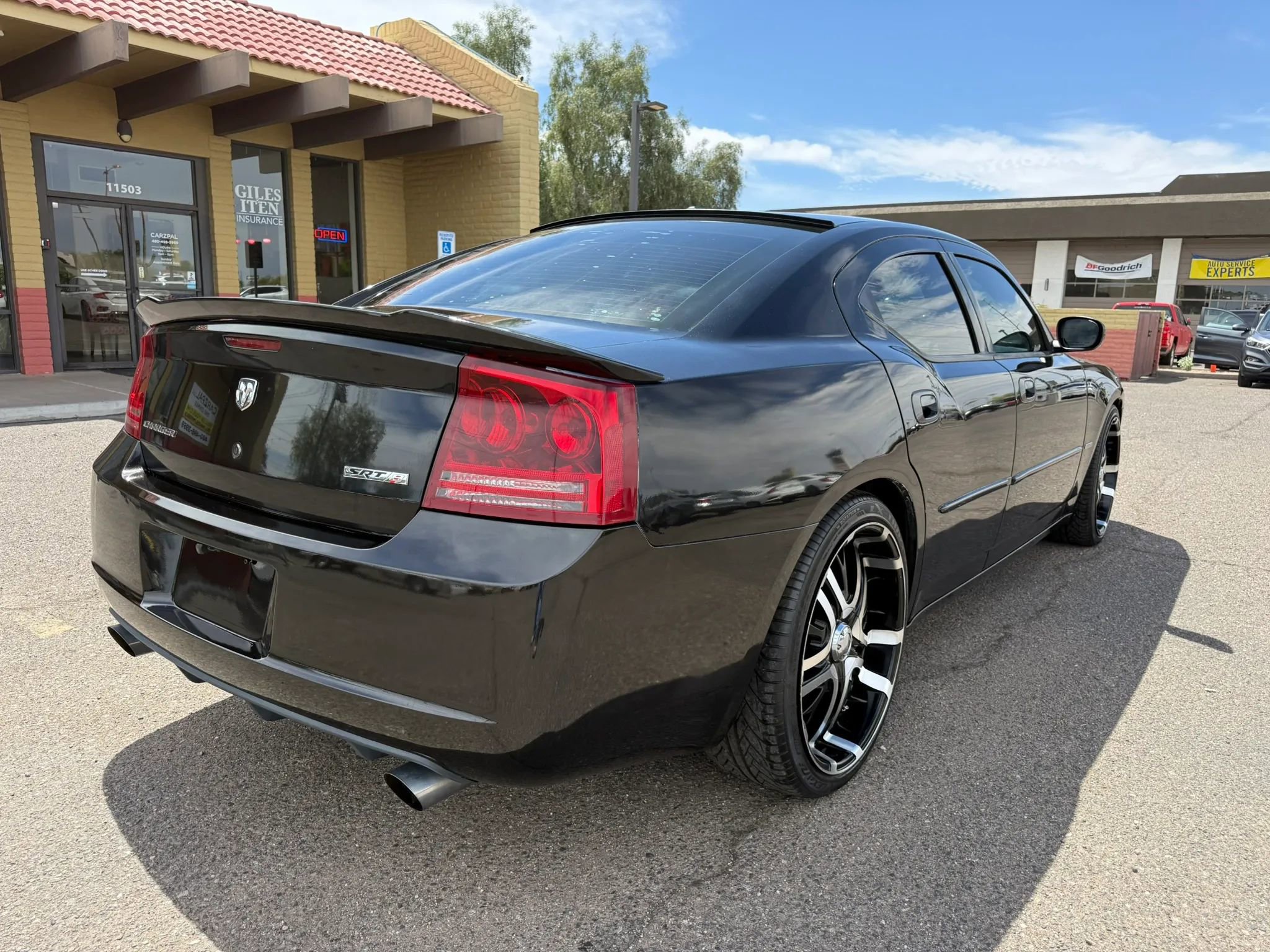 Used 2006 Dodge Charger SRT8 w/ SRT Option Group III image 10