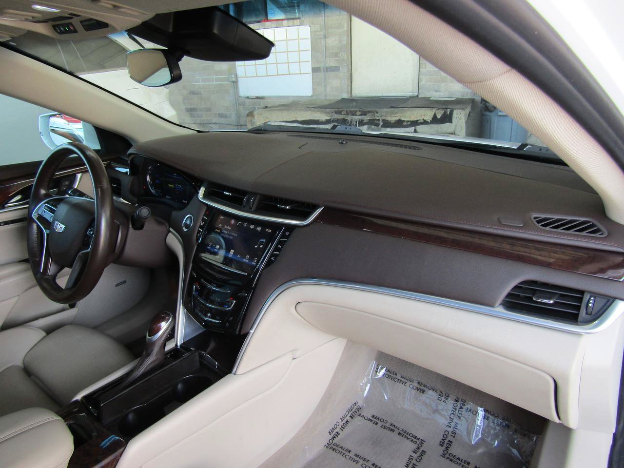 Used 2016 Cadillac XTS Premium FWD image 11