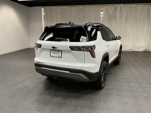 New 2026 Chevrolet Equinox LT w/ Midnight Edition AWD/4WD image 5