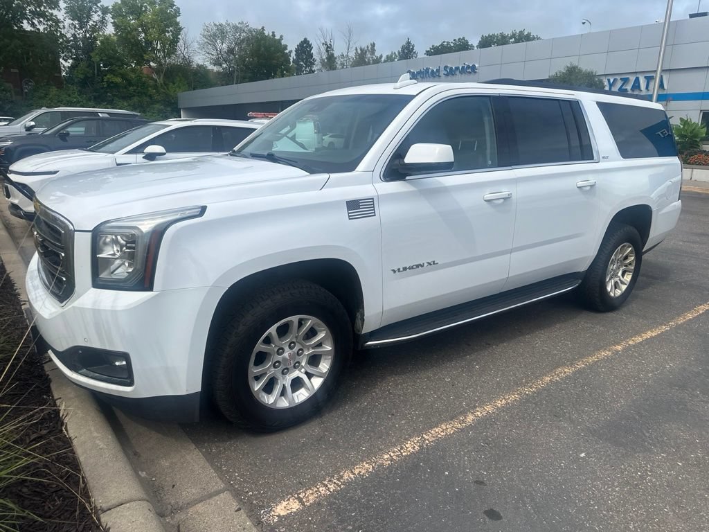 Used 2019 GMC Yukon XL SLT AWD/4WD image 3