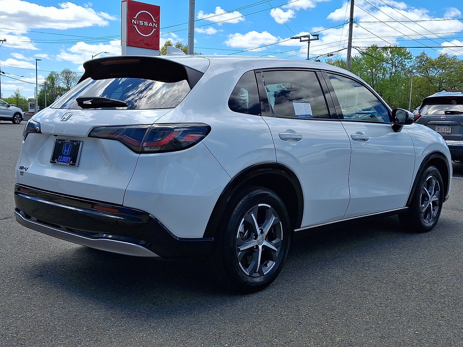 Used 2024 Honda HR-V EX-L image 4
