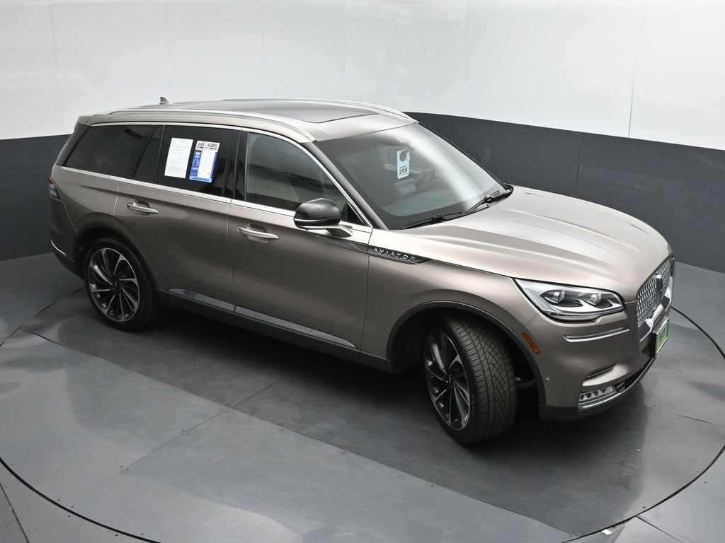 Used 2020 Lincoln Aviator Reserve w/ Equipment Group 202A AWD/4WD image 45
